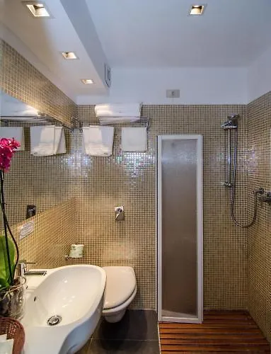 Hotel Hermitage Marina di Massa 3*,  Italy